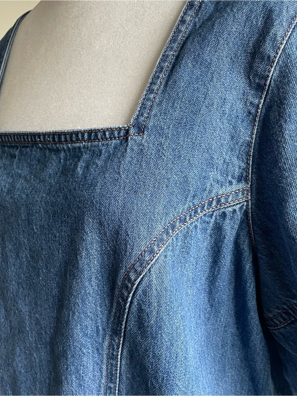 Ophelia Rowe Denim Puff Sleeve Dress w/ Smocked Tie Back – Like New, Size Large - Picture 6 of 13
